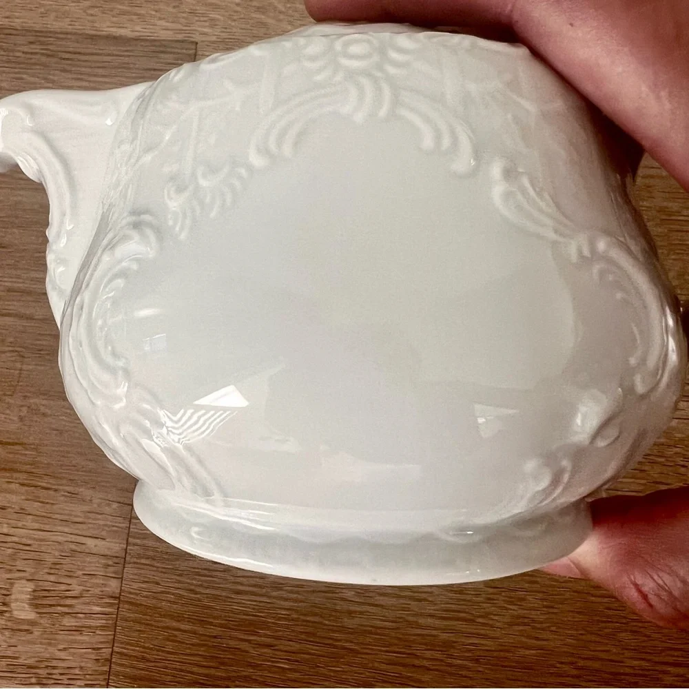 Rosenthal Germany Classic‎ Rose Collection Teapot Sanssouci White Embossed 5